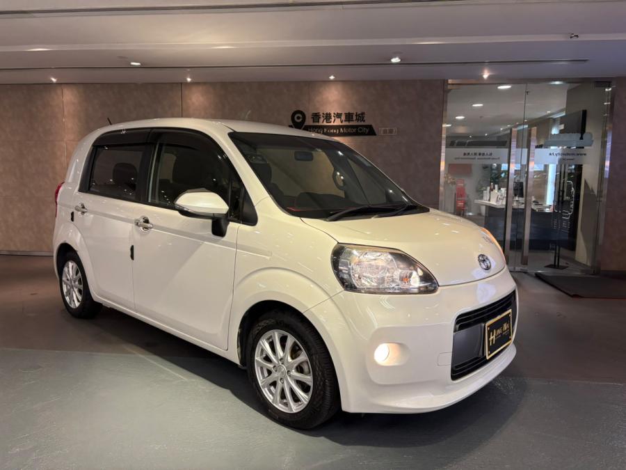 TOYOTA Porte